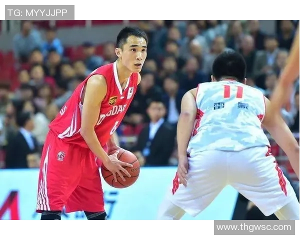 上海篮球队实力之争引发热议球迷观点碰撞成焦点